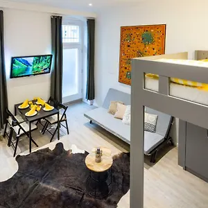 meedo-i.find-berlin-hotels.com/